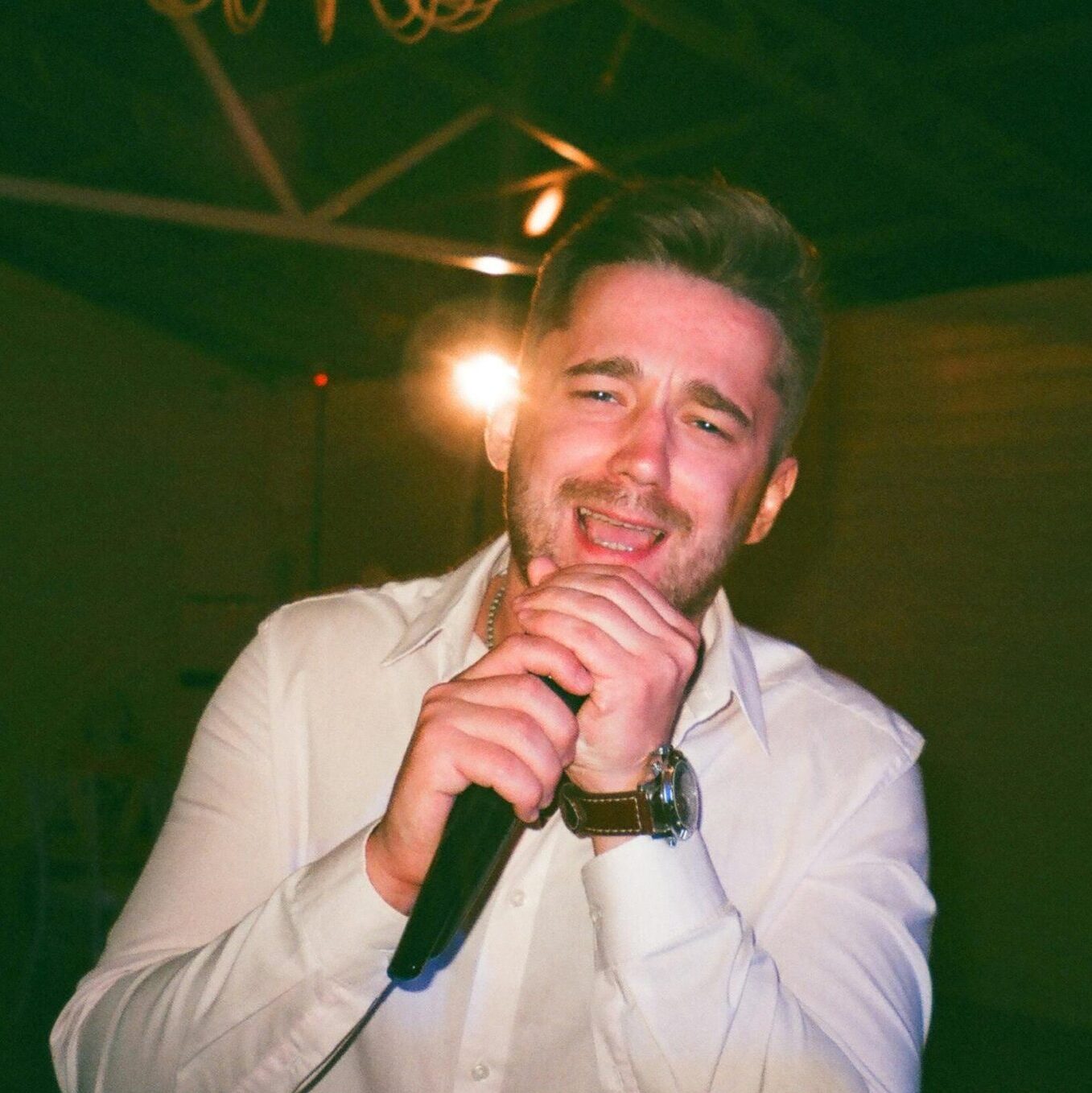 pexels-aleksandr-neplokhov-486399-1238943