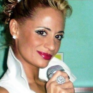 fiesta_adultos_artistas_mariajose2-e1530695568667 (1)