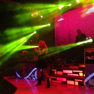 fiesta_adultos_orquestra_jamaica2-1024x1024-1